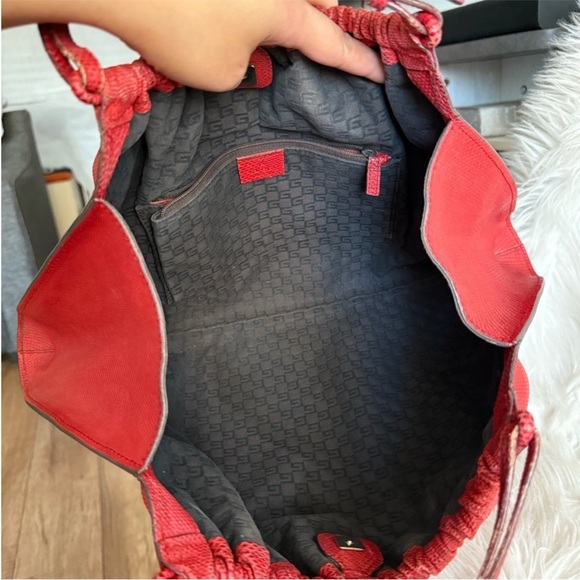 Authentic Vintage Gucci Bag - Picture 5 of 11